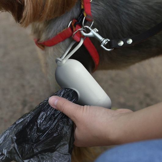 Pill Shaped Pet Waste Dispensers Feature